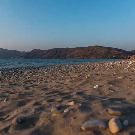 Appartamento Niovi Seaside *