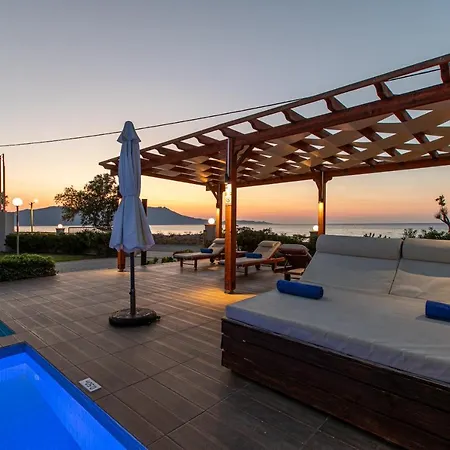 Niovi Seaside Appartement
