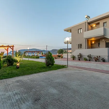 Appartement Niovi Seaside *
