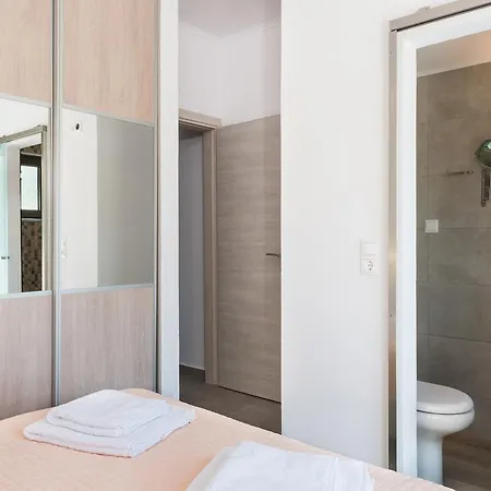 Niovi Seaside Apartment Kissamos