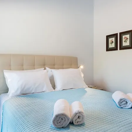 Niovi Seaside Apartment Kissamos